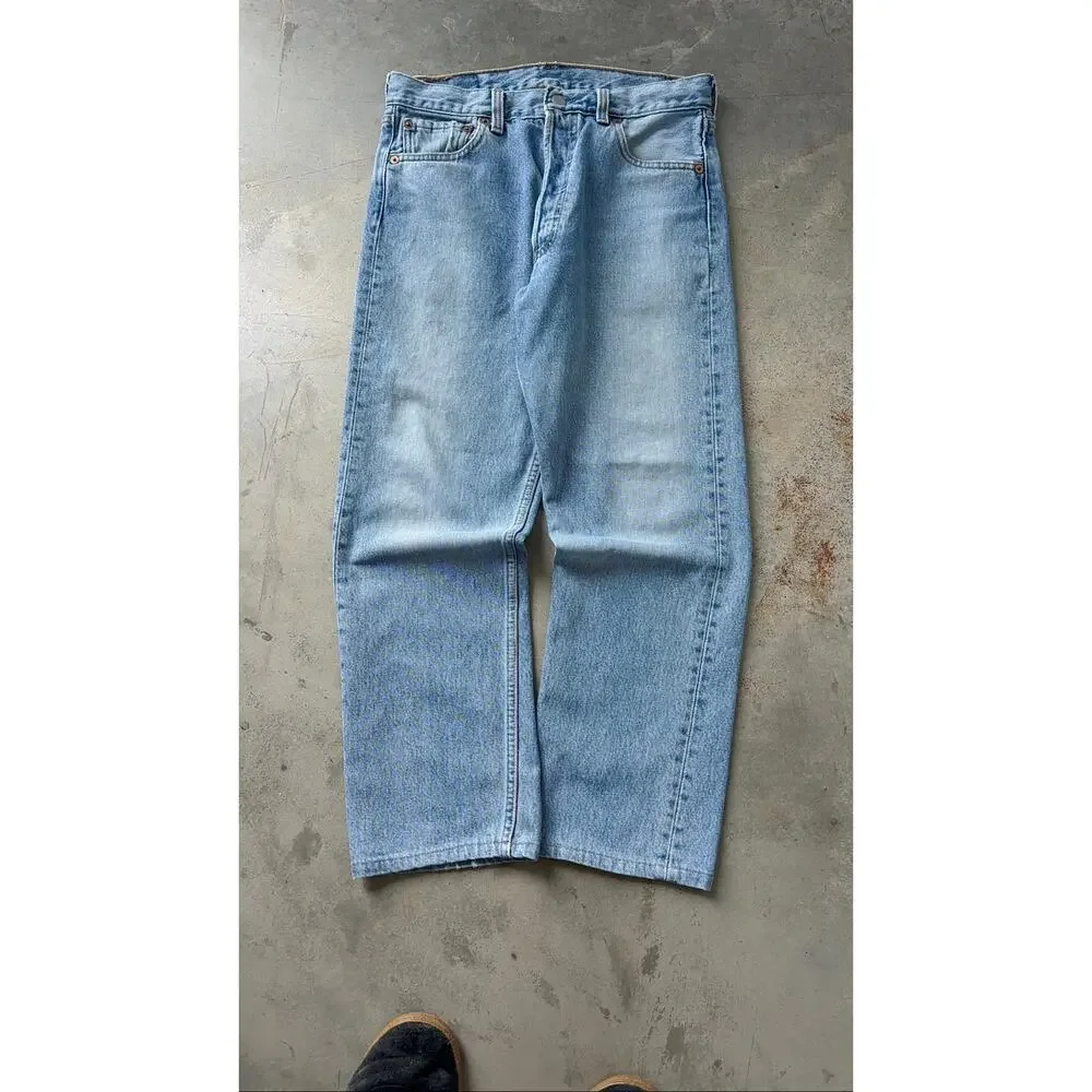 Vintage 90’s Levi’s 501 Straight Leg Retro Blue Jeans Size 29x27 Made in USA